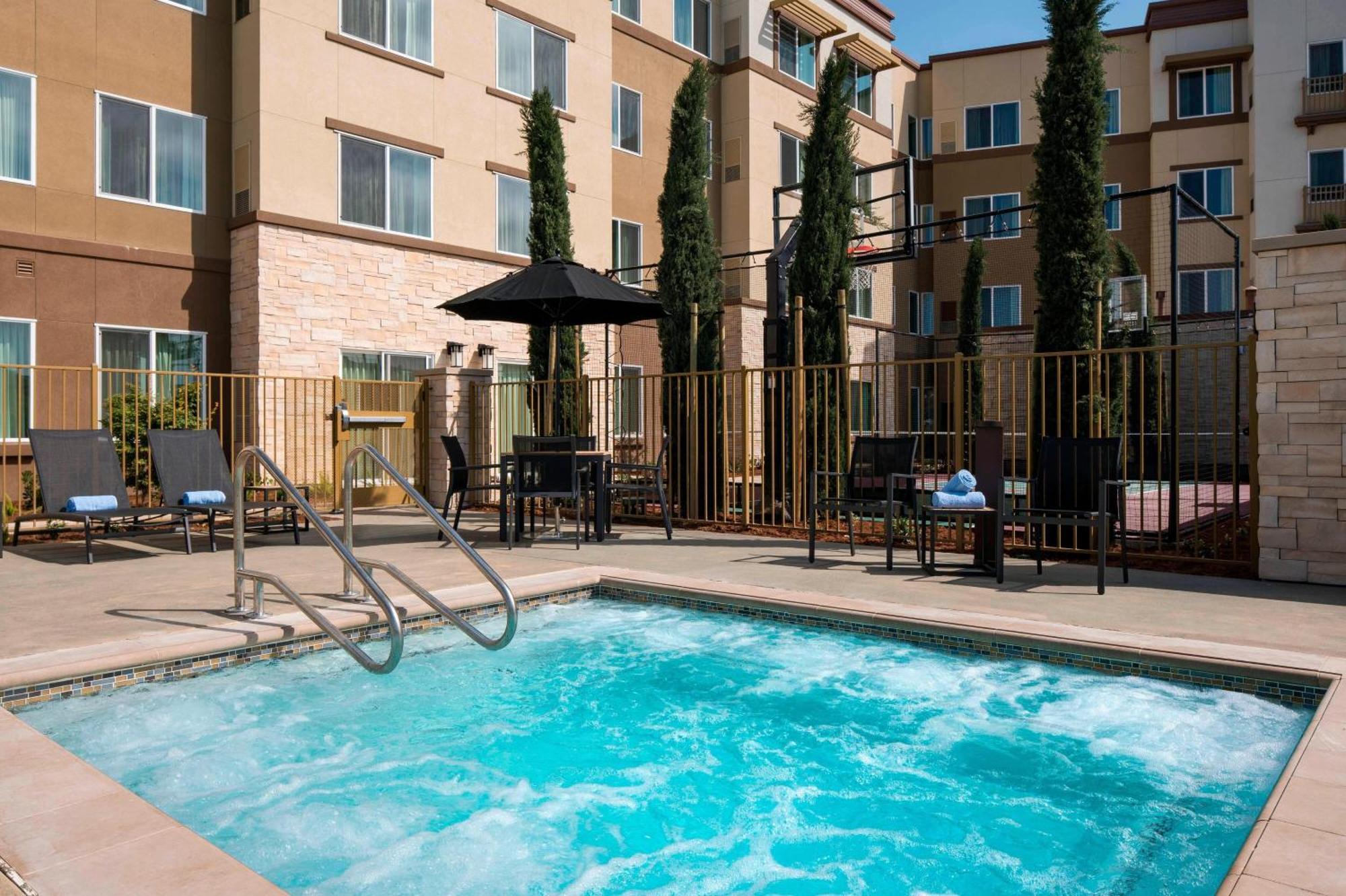 Residence Inn By Marriott Redwood City Сан-Карлос Экстерьер фото